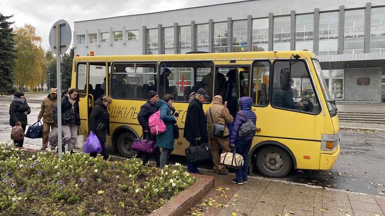 В Донецкой области продолжается эвакуация. Фото ГосЧС