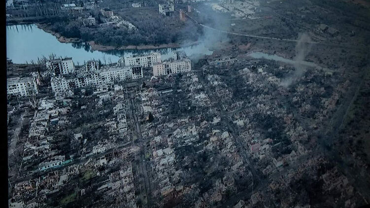 Так выглядит Бахмут с беспилотника