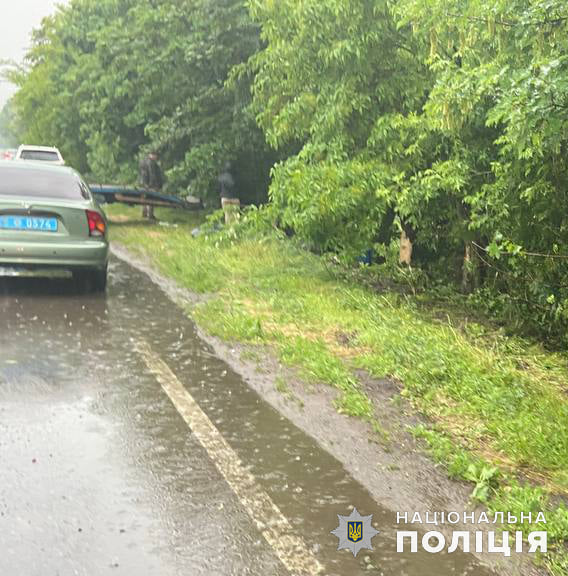 Под Николаевом пятеро подростков на BMW X5 попали в серьезную аварию. Фото с места ДТП